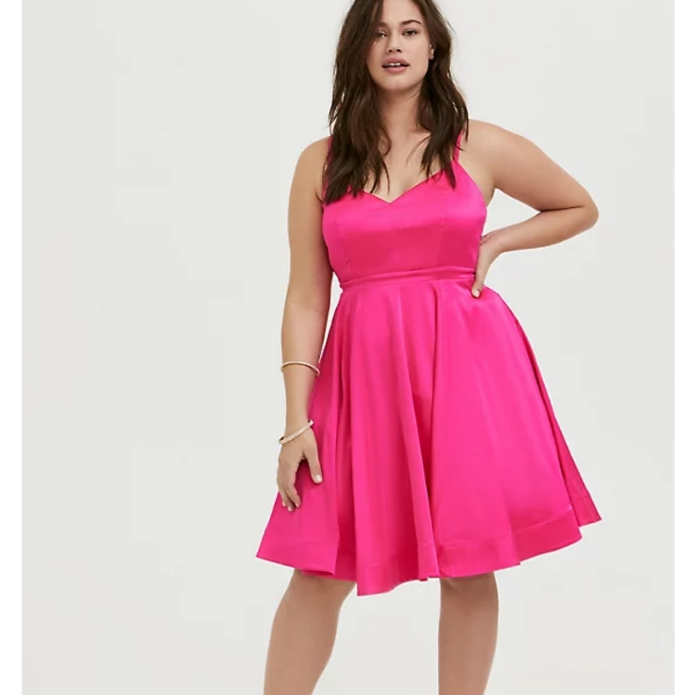 Size 24 hot pink Torrid skater dress